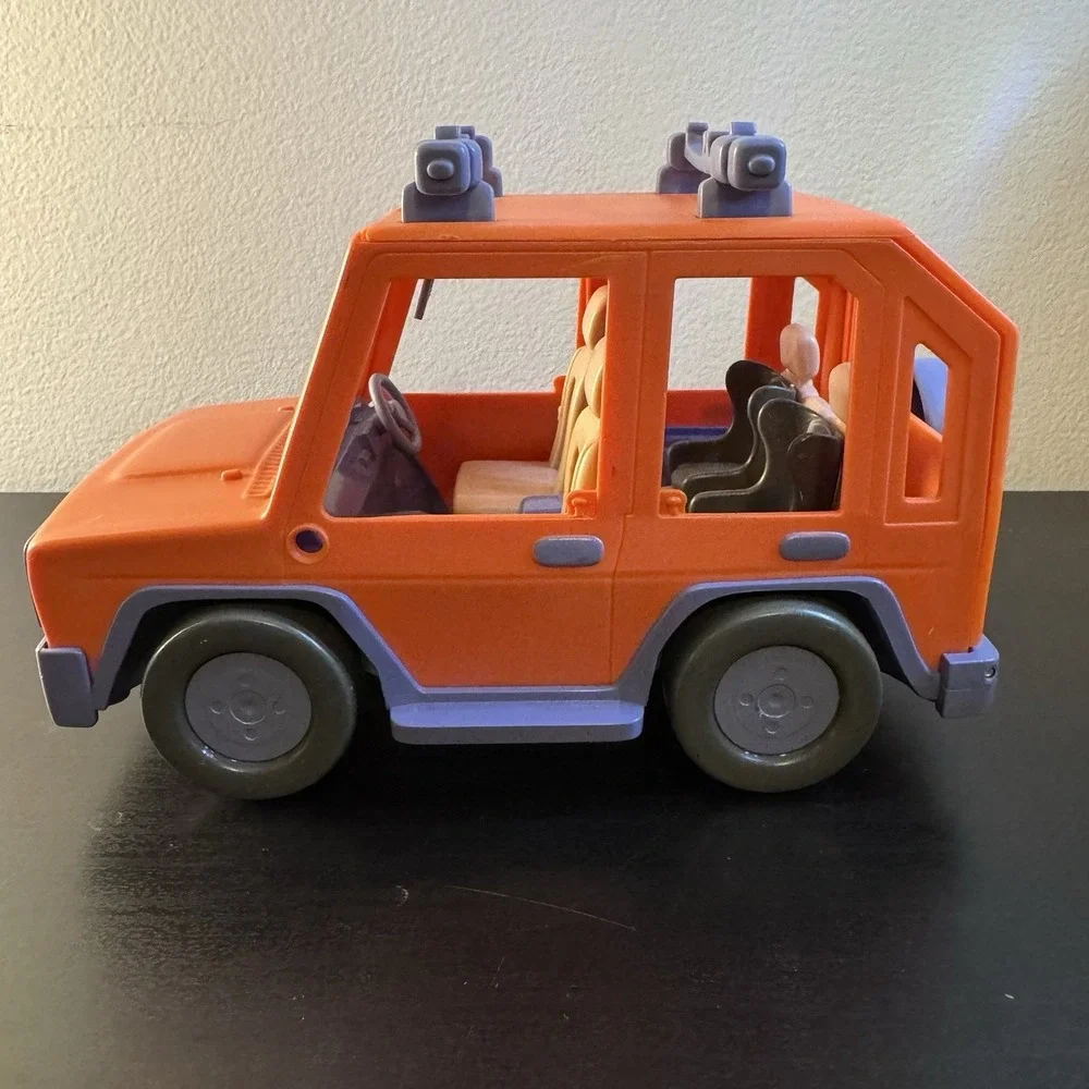 BLUEY Heeler Jeep FAMILY VEHICLE CAR By Moose‎ Toys